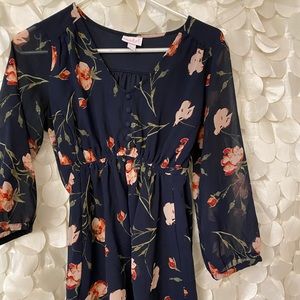 Maternity top size xs